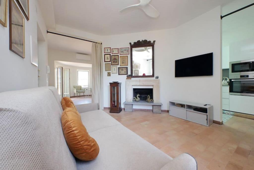 Apartament Anita Rzym Zewnętrze zdjęcie